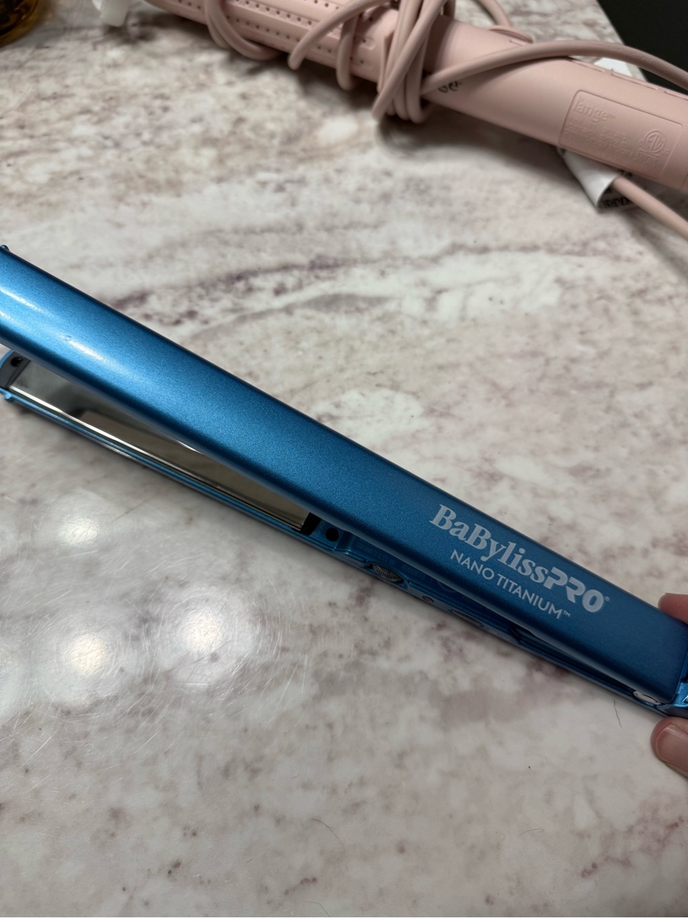 BaByliss Pro Nano Titanium flat iron 1 inch